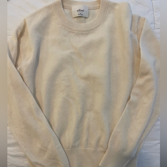 Wilfred Cashmere Crewneck - Picture 2 of 4